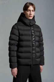 Picture of Moncler Down Jackets _SKUMonclersz1-5zyn1779288